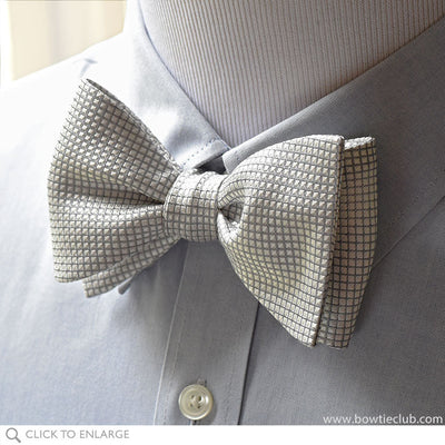 Charlot Bow Tie